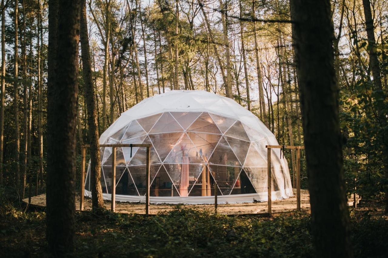 Camp Katur Glamping Hotel Carthorpe Exterior photo
