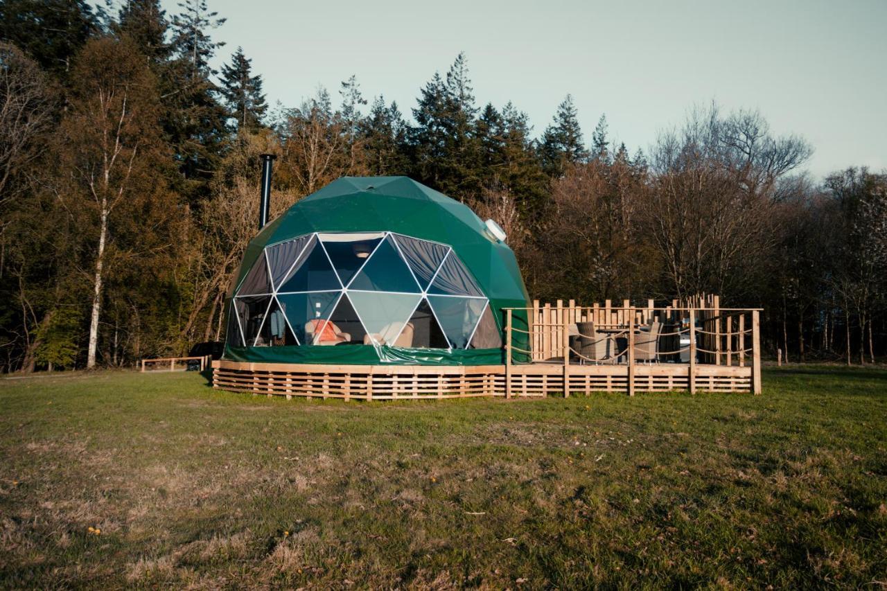 Camp Katur Glamping Hotel Carthorpe Exterior photo